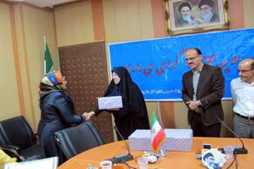 مراسم تقدیر از همسران پرسنل و معلمان در دامپزشکی استان بوشهر 